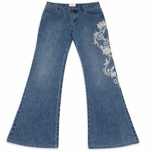 Vintage Boston Proper size 4 Blue Flare Jeans with White Embroidery Sequins